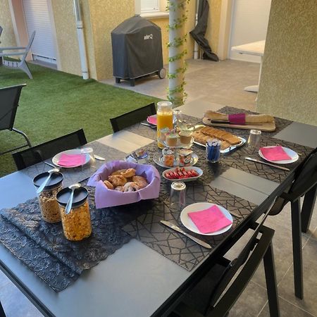 Chambres D'Hotes Chez Estelle เครสซูร์ซูน ภายนอก รูปภาพ